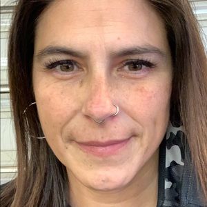 Meet your Posher, Jami